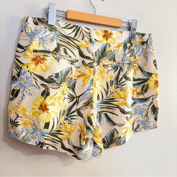 Old Navy Mid-Rise Linen Blend Yellow & Green Floral Shorts 5” - Picture 14 of 15